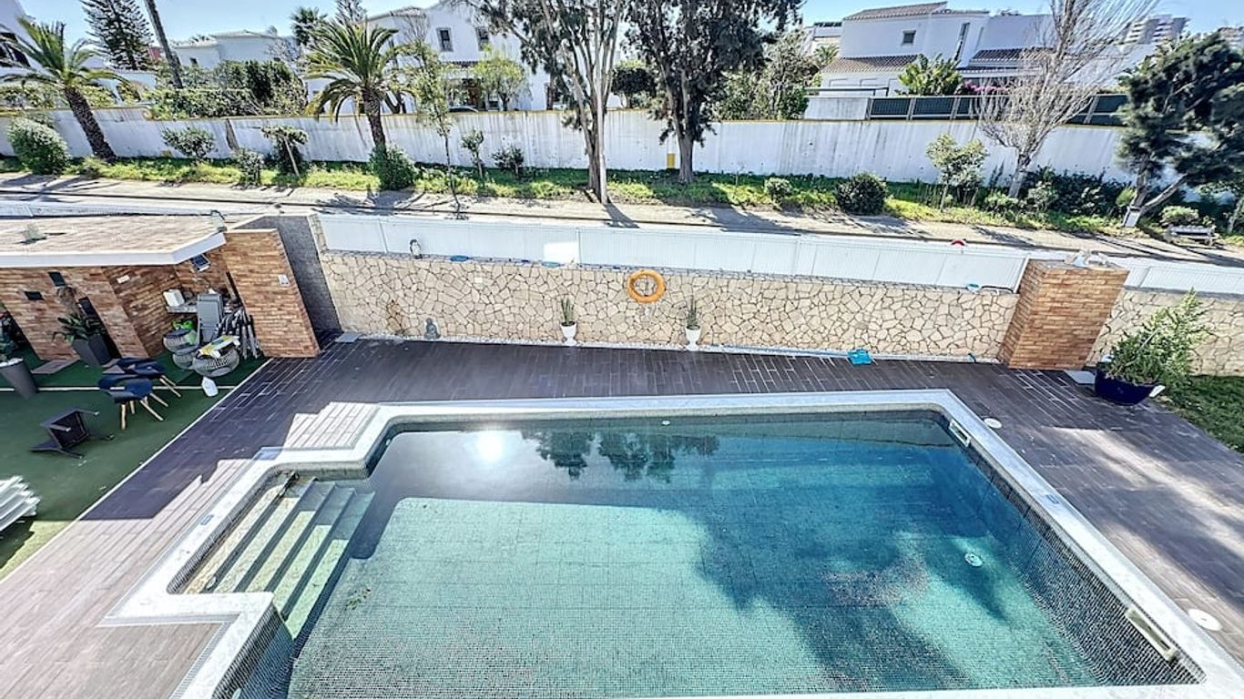 Aparts & Suites summer cascade Alvor