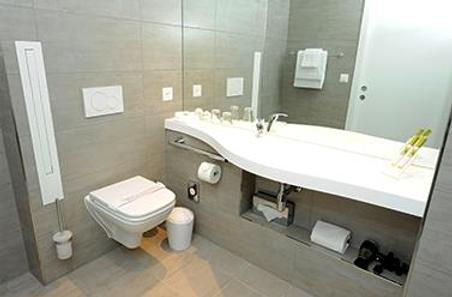 Aquatis Hotel - Lausanne - Bathroom