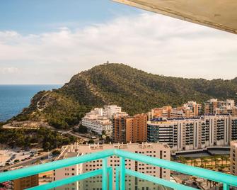 Magic Atrium Beach - Benidorm - Piscina
