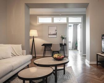 Live and Stay VR40 - Gothenburg - Living room