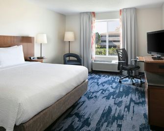Fairfield Inn and Suites by Marriott Tulsa Central - טולסה - חדר שינה