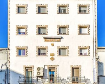 Hostal Urgell - Balaguer - Edificio
