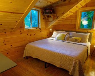 Towhee Cabin At Driftless Creek - Viroqua - Habitación