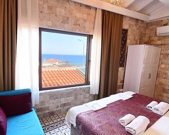 Mylos Otel - Bozcaada - Bedroom