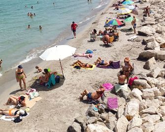 Almaran Bed & Breakfast - Trapani - Strand