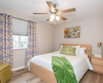 Midcentury Modern - Ud Wpafb - Kettering - Bedroom