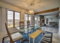 Alpine Lake Resort Home Stunning Lake Views! - Terra Alta - Dining room