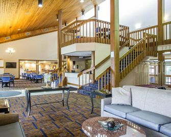 Clarion Inn - Merrillville - Lobby