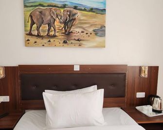 401 Restaurant & Accommodation - Naivasha