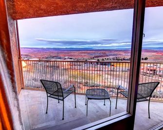 Scenic View Inn - Lake Powell - Page Az - Page - Balkon