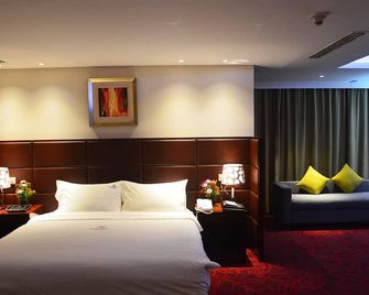 Dhaka Regency Hotel & Resort - Dacca
