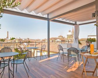 Hotel Touring - Bologna - Balcony