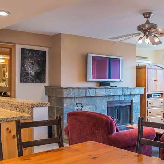 Bedroom view of Carleton Lodge