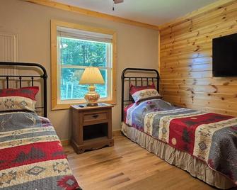 Yellow Creek Cabin - Robbinsville - Slaapkamer