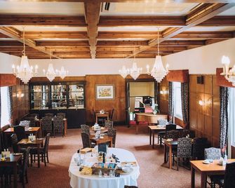The Royal Lion Hotel - Lyme Regis - Restaurant