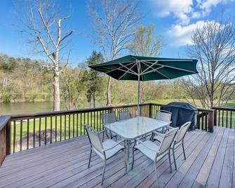 Waterfront Home on James River- Springwood Va - Buchanan - Balcony