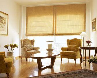 Afitis Boutique Hotel - Afytos - Living room