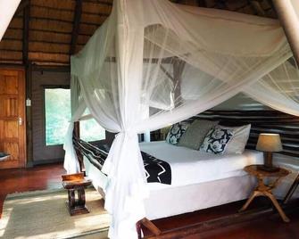Muweti Bush Lodge - Phalaborwa - Bedroom
