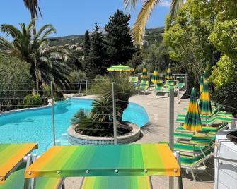 Royal Cottage - Cassis - Bazén