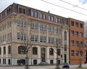 Hebergement Du Pod - La Chaux-de-Fonds - Edificio