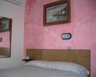 Hotel Cristal - Bari
