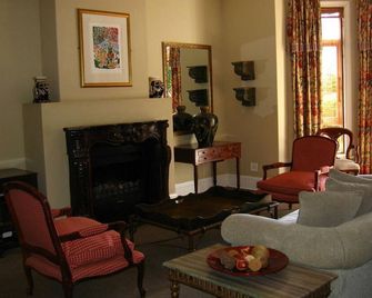 Redlands Hotel - Pietermaritzburg - Olohuone