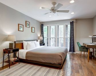 Charming & Bright Multilevel Townhome with Parking - שיקאגו - חדר שינה