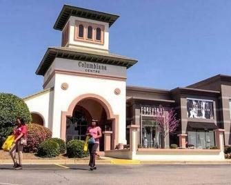 Hyatt Place Columbia Harbison - Irmo - Building