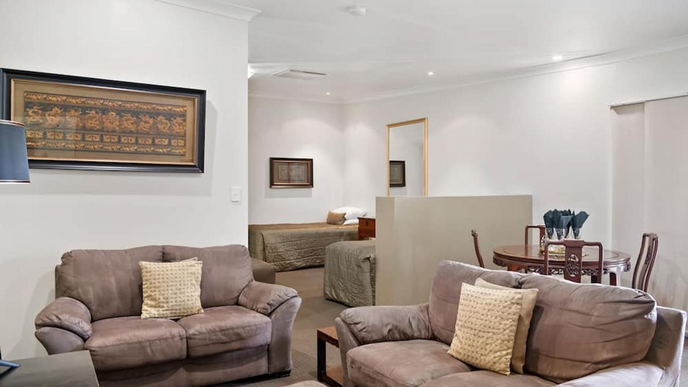 53 أون فكتوريا