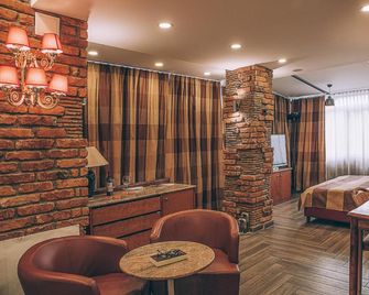 Hotel Super 8 - Skopje - Lounge