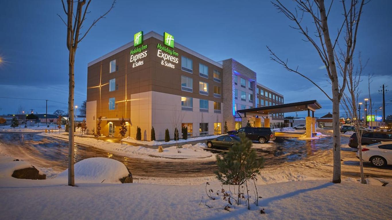 Holiday Inn Express & Suites Hermiston Downtown