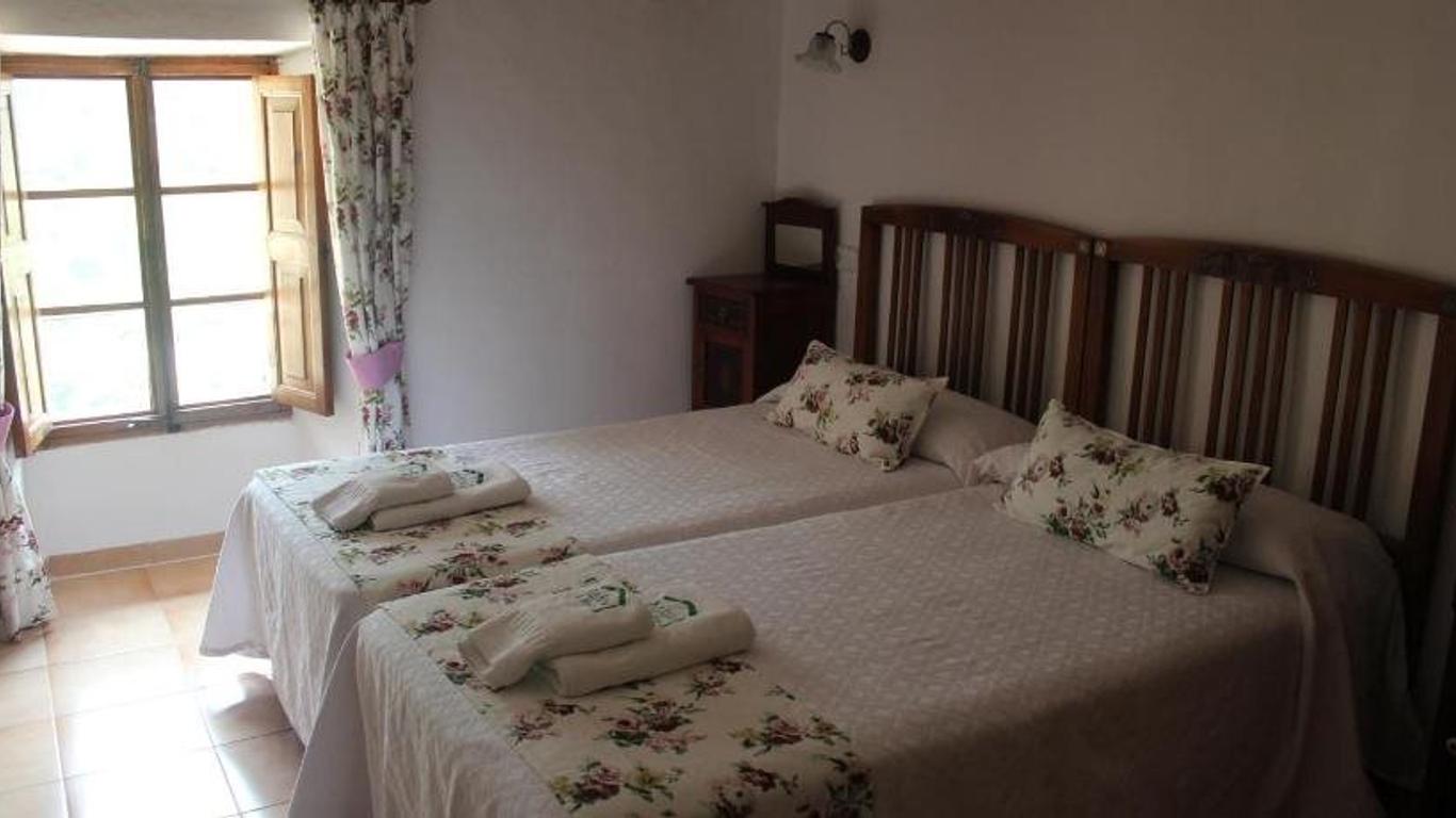 Hostal Villa Verde-Adults Only