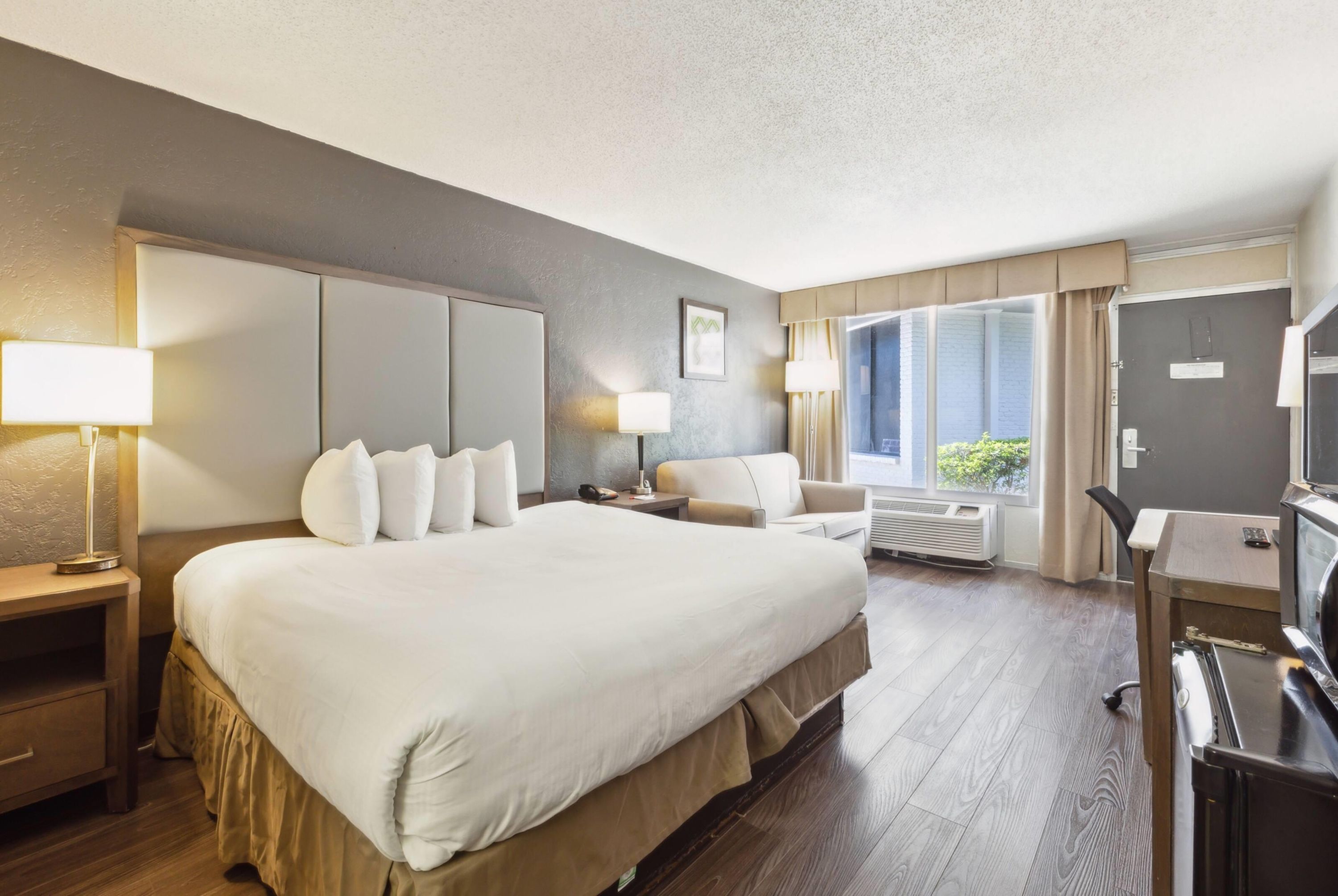 Ramada by Wyndham Houma - Houma - Soveværelse