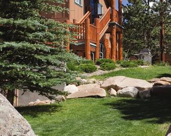 All the comforts of home! - Estes Park - Outdoors view