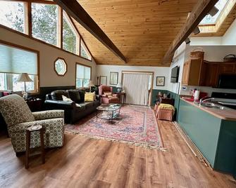 Berkshire Lake access - Hinsdale - Sala de estar