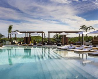 SLS Cancun - Cancún - Uima-allas