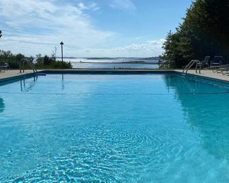 Ocean View ~ Harpswell, Me Seascape Cottage - Harpswell - Piscina