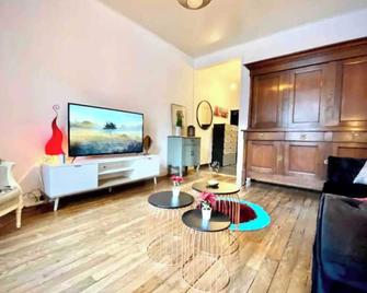 Charming flat - 1BDR 2P - Montargis centre - Montargis - Salon