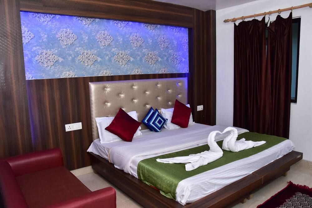 Raj Resort - רישיקש - חדר שינה