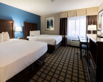 Baymont by Wyndham Detroit Airport/Romulus - Romulus - Slaapkamer