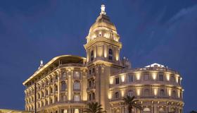 Sofitel Montevideo Casino Carrasco and Spa - Montevideo - Recepción