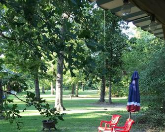 Windmillhill Cabin . - Lufkin - Outdoors view