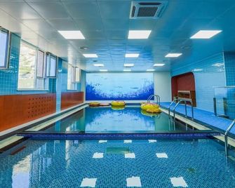 Juulchin Terelj Resort - Ulaanbaatar - Pool