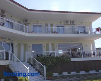 Bella Grecia - Chaniotis - Building