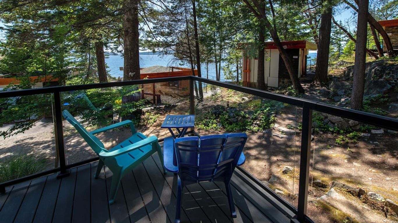 Rockwater Secret Cove Resort