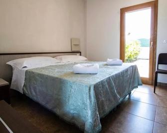 Hotel Vicario - Carovigno - Slaapkamer