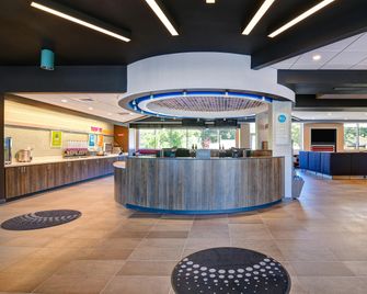 Tru by Hilton Rocky Mount - Rocky Mount - Lobby