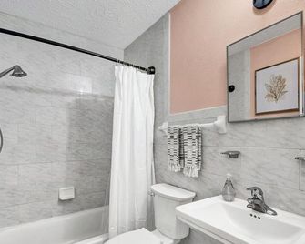 Safety Harbor Motel - Safety Harbor