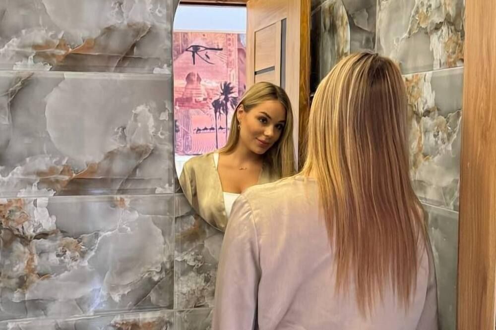 Moonlight pyramids view INN