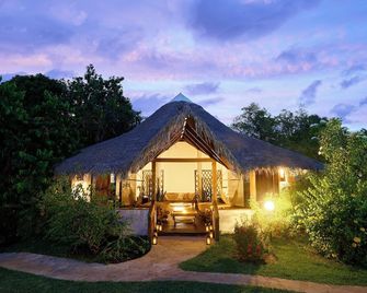 Loharano Lodge - Isla Nosy Be